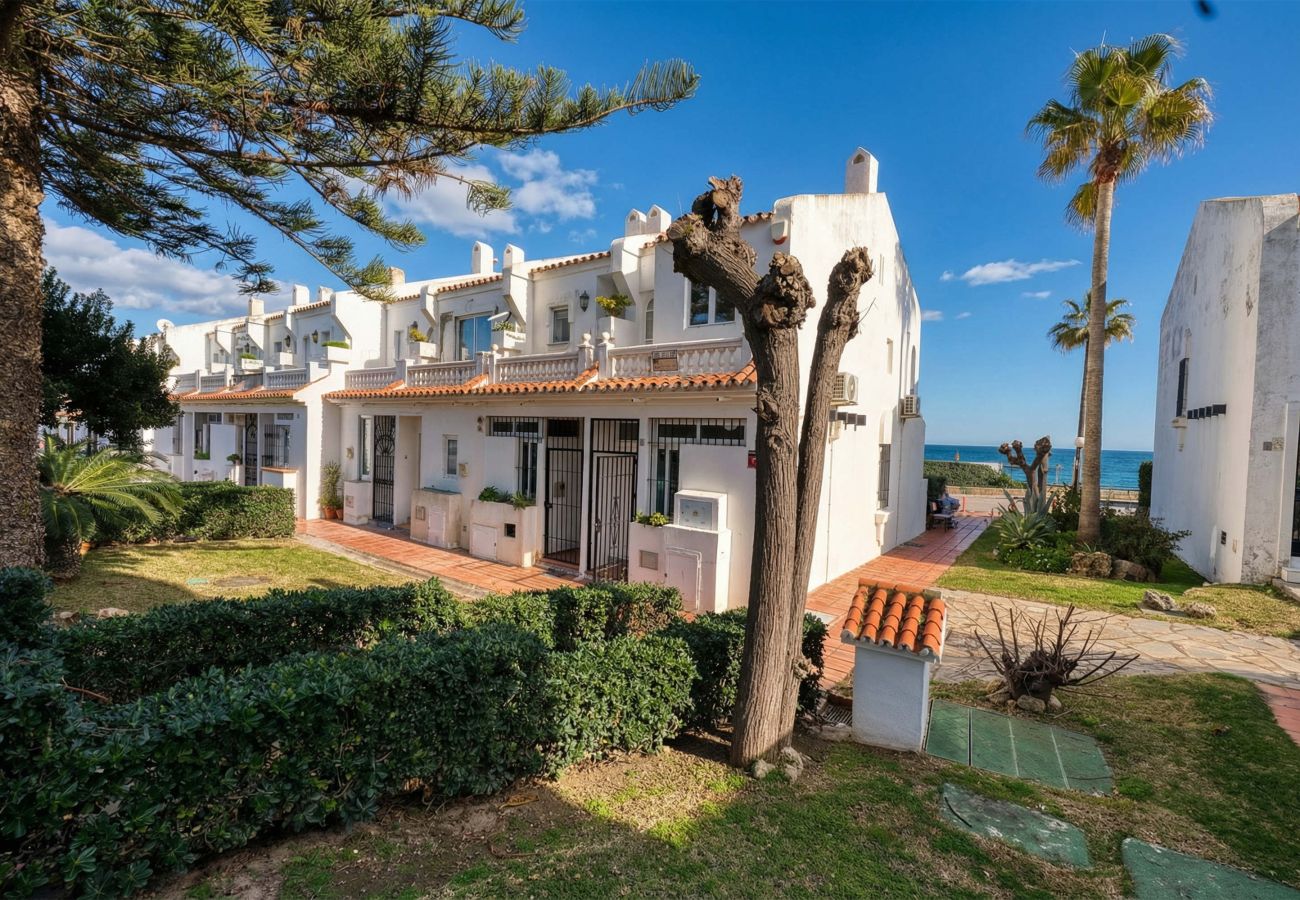 Apartment in Estepona - 3162 Apartment in Aldea Beach by the sea