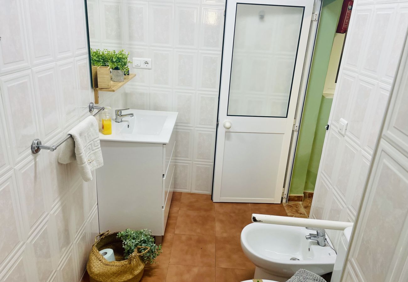 Terraced House in Alfarnate - Wizard of Oz House by At Home Costa del Sol