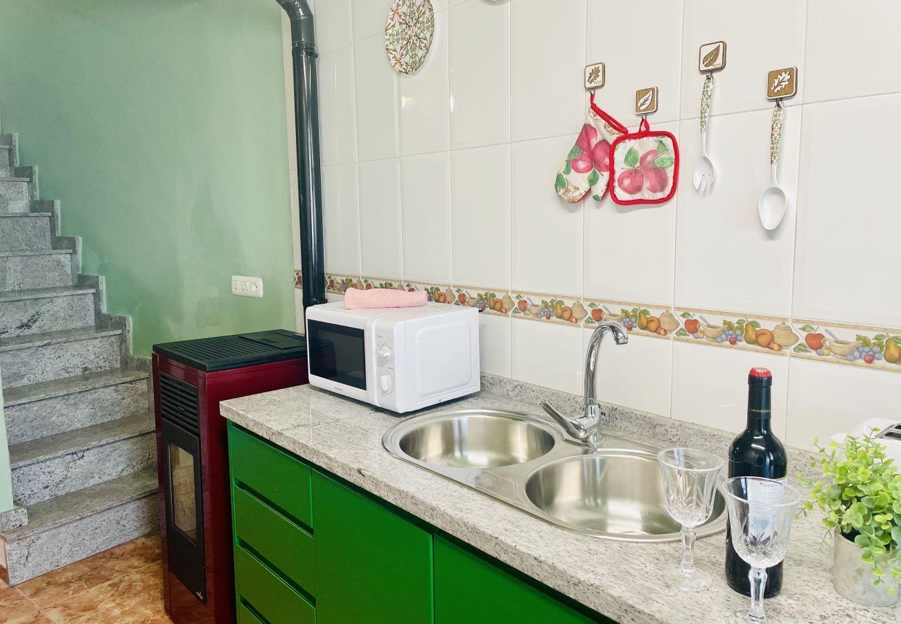 Terraced House in Alfarnate - Wizard of Oz House by At Home Costa del Sol