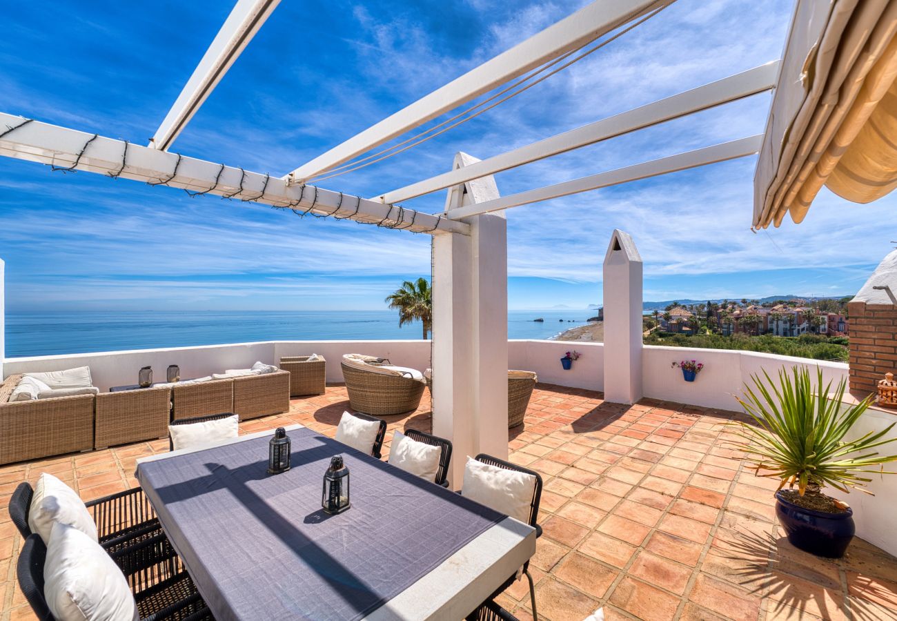 Apartment in Casares - 3180 Duplex Penthouse with Panoramic Sea Views