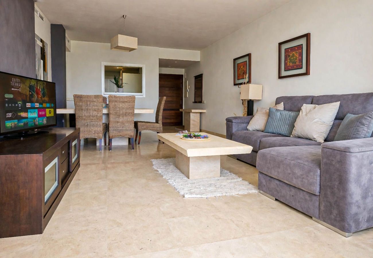 Apartment in Casares - AL-202