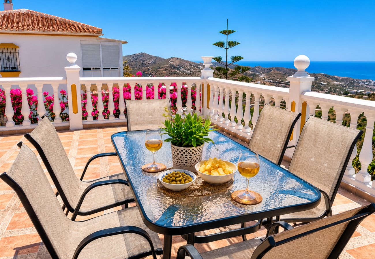 Villa in Torrox - Villa Cecilia con Vistas by At Home Costa del Sol