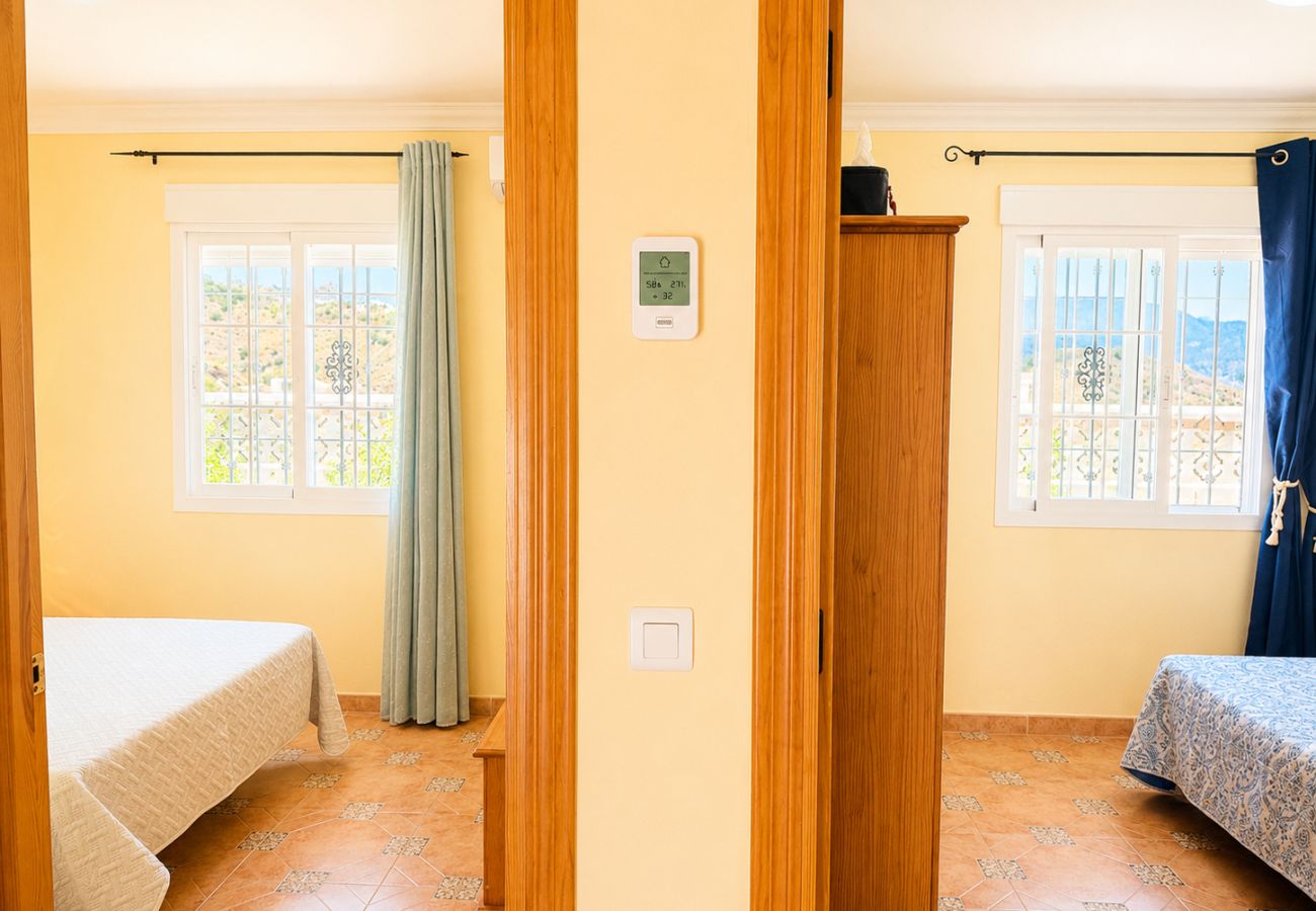 Villa in Torrox - Villa Cecilia con Vistas by At Home Costa del Sol