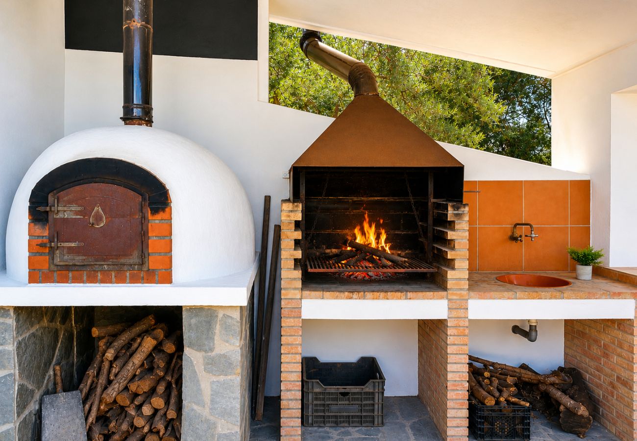 Cottage in Sayalonga - Cortijo Majuelo – Sayalonga | Private Pool, Mountain Views